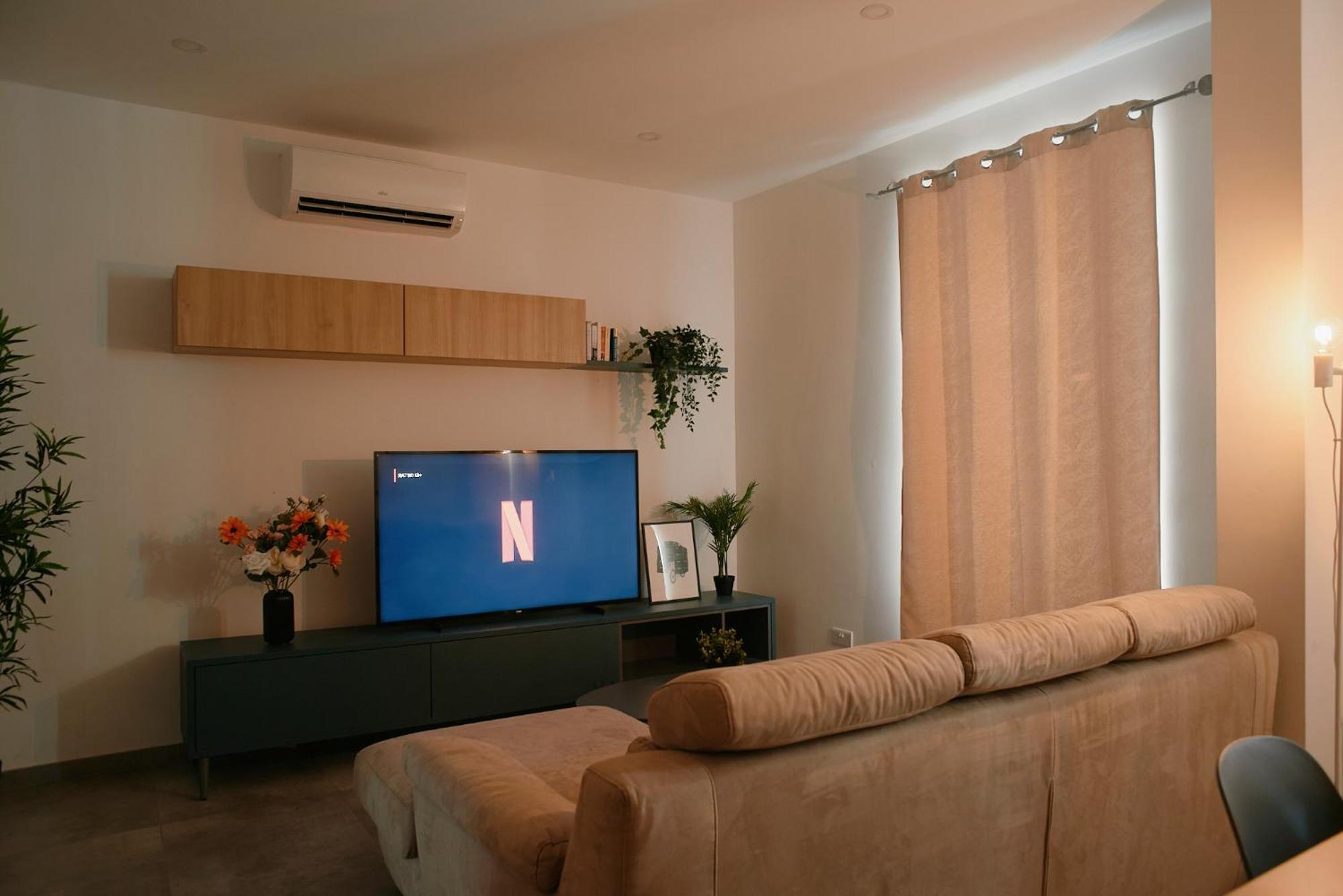 Tan-Nanna By Shmoo Apartment สลีมา ภายนอก รูปภาพ